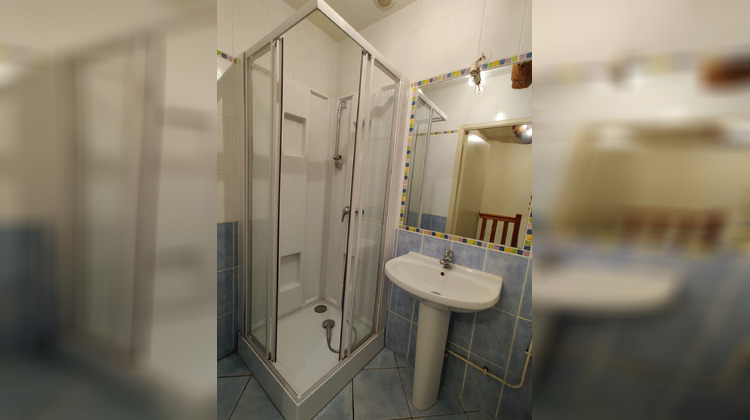 Ma-Cabane - Location Appartement Quédillac, 59 m²