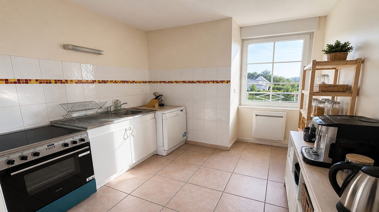 Ma-Cabane - Location Appartement Quédillac, 70 m²