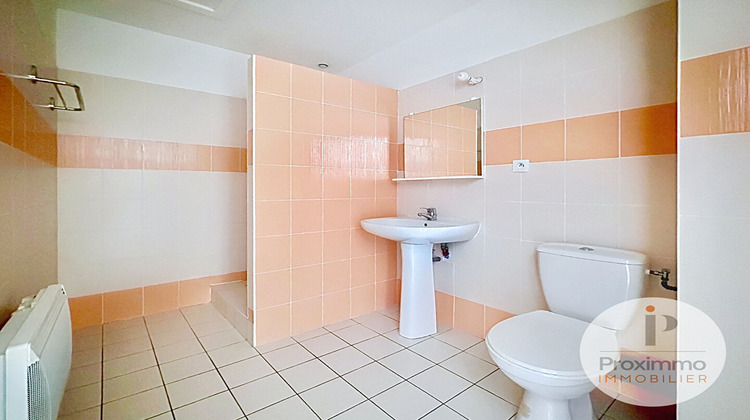 Ma-Cabane - Location Appartement QUESTEMBERT, 25 m²