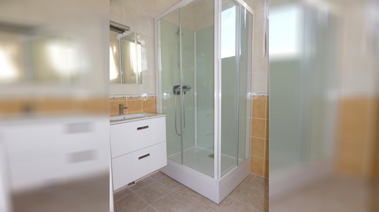 Ma-Cabane - Location Appartement QUETTEHOU, 82 m²