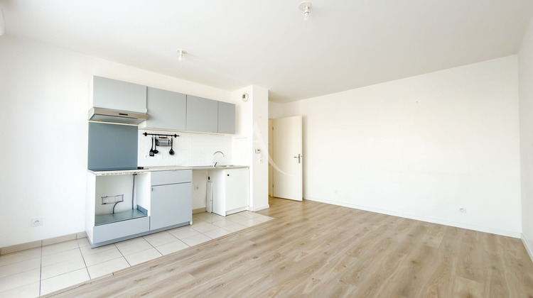 Ma-Cabane - Location Appartement QUINCY-SOUS-SENART, 40 m²