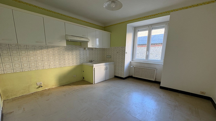 Ma-Cabane - Location Appartement QUINTIN, 99 m²