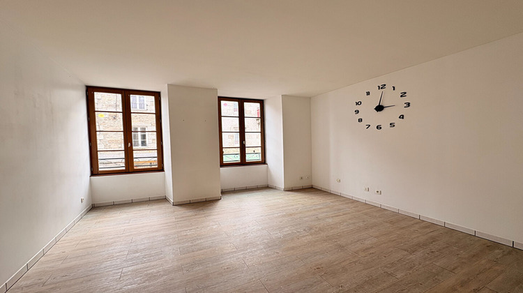 Ma-Cabane - Location Appartement QUINTIN, 60 m²