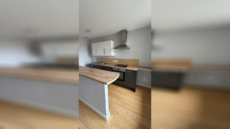 Ma-Cabane - Location Appartement Radinghem-en-Weppes, 79 m²