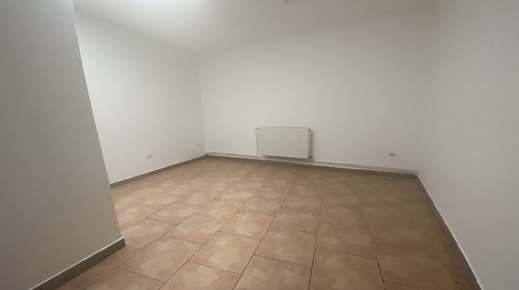 Ma-Cabane - Location Appartement Raismes, 75 m²