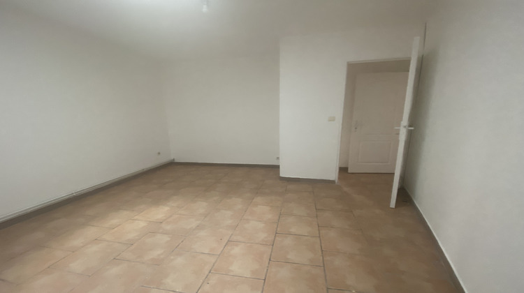 Ma-Cabane - Location Appartement Raismes, 75 m²