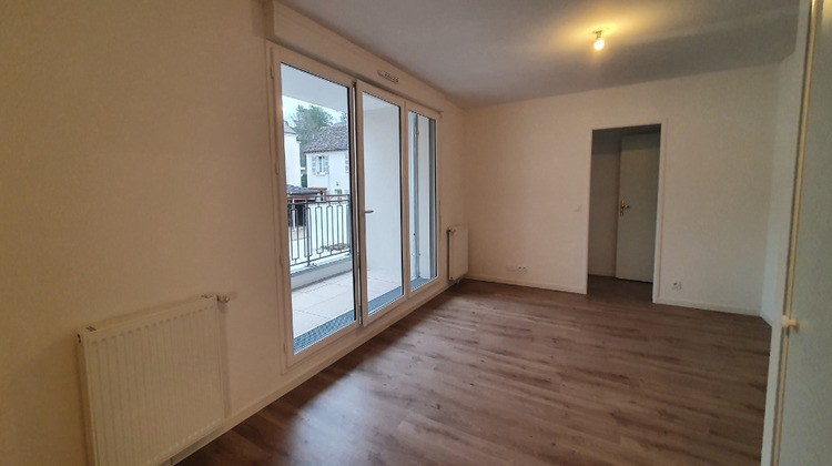 Ma-Cabane - Location Appartement RAMBOUILLET, 62 m²