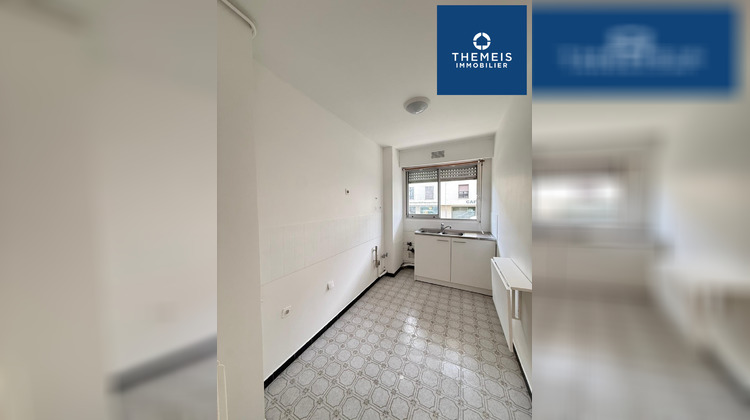 Ma-Cabane - Location Appartement RAMBOUILLET, 42 m²
