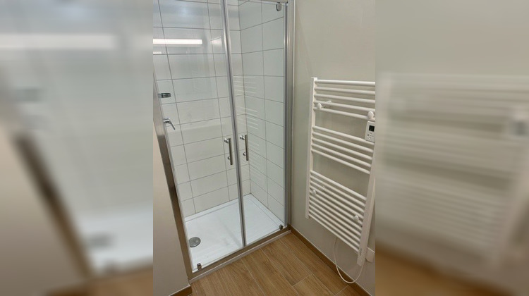 Ma-Cabane - Location Appartement Ranchal, 64 m²