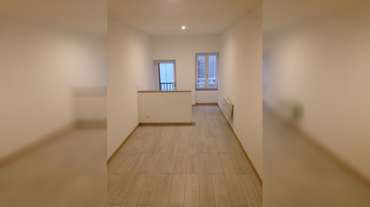 Ma-Cabane - Location Appartement REALMONT, 61 m²