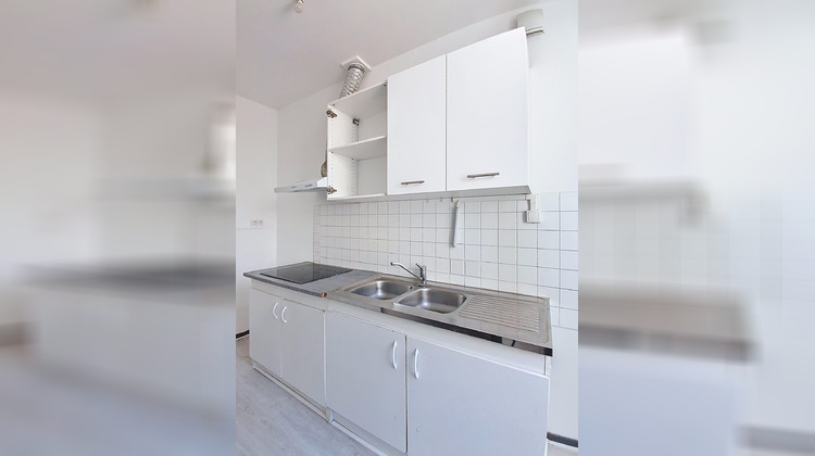 Ma-Cabane - Location Appartement Réalmont, 79 m²