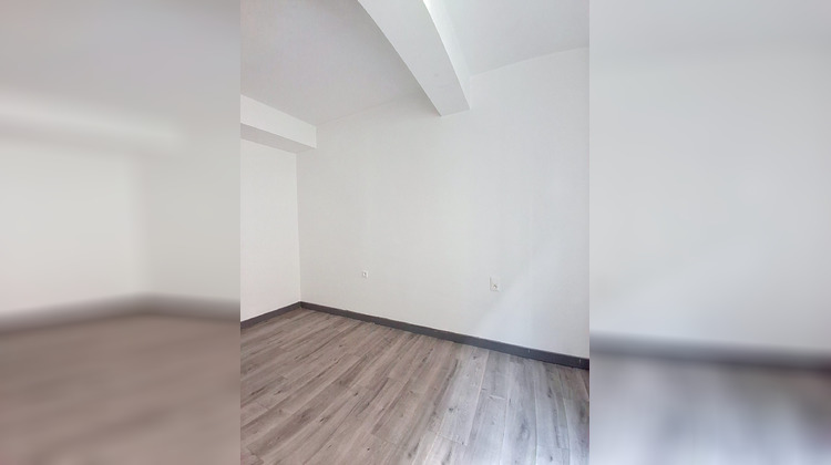 Ma-Cabane - Location Appartement Réalmont, 79 m²