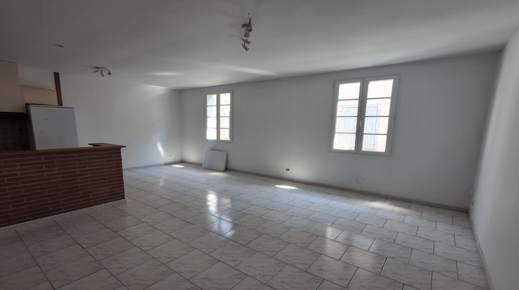 Ma-Cabane - Location Appartement Réalmont, 61 m²