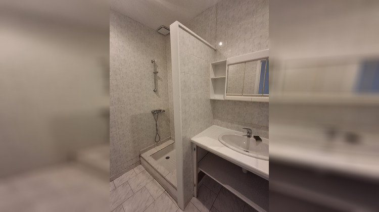 Ma-Cabane - Location Appartement Réalmont, 61 m²