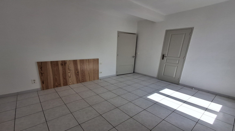 Ma-Cabane - Location Appartement Réalmont, 39 m²