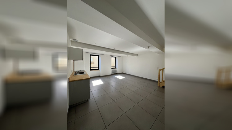Ma-Cabane - Location Appartement Réalmont, 47 m²