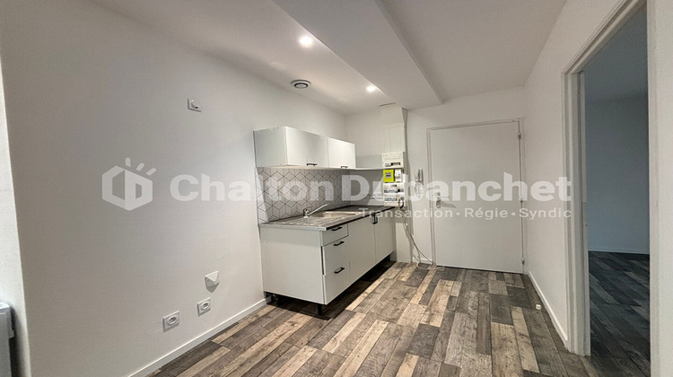 Ma-Cabane - Location Appartement REGNY, 43 m²