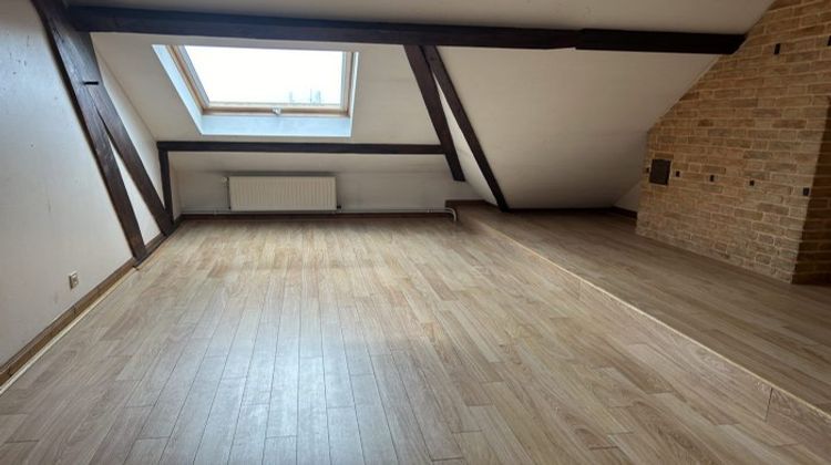 Ma-Cabane - Location Appartement REIMS, 130 m²