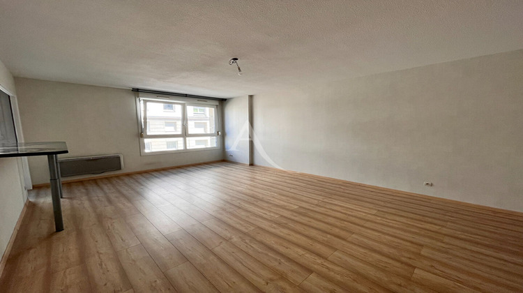 Ma-Cabane - Location Appartement REIMS, 68 m²