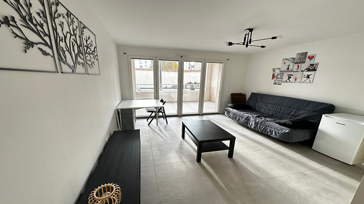 Ma-Cabane - Location Appartement REIMS, 25 m²