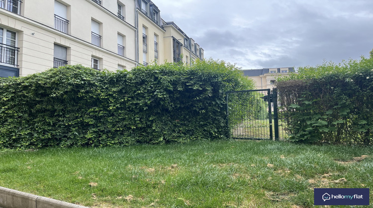 Ma-Cabane - Location Appartement Reims, 90 m²