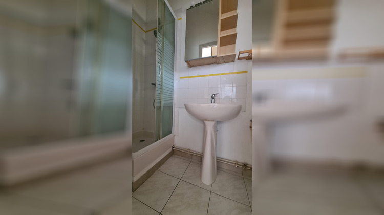 Ma-Cabane - Location Appartement Reims, 35 m²