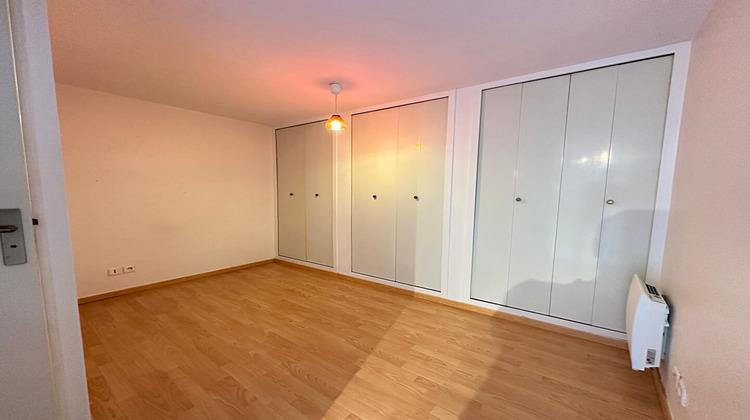 Ma-Cabane - Location Appartement REIMS, 25 m²