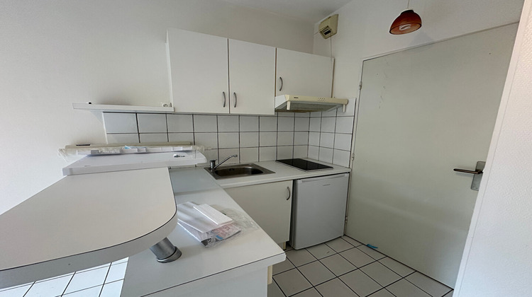 Ma-Cabane - Location Appartement REIMS, 25 m²
