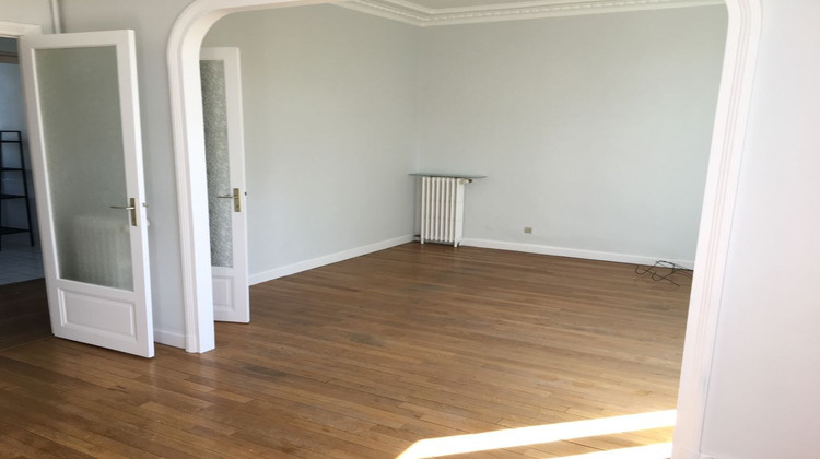 Ma-Cabane - Location Appartement REIMS, 77 m²