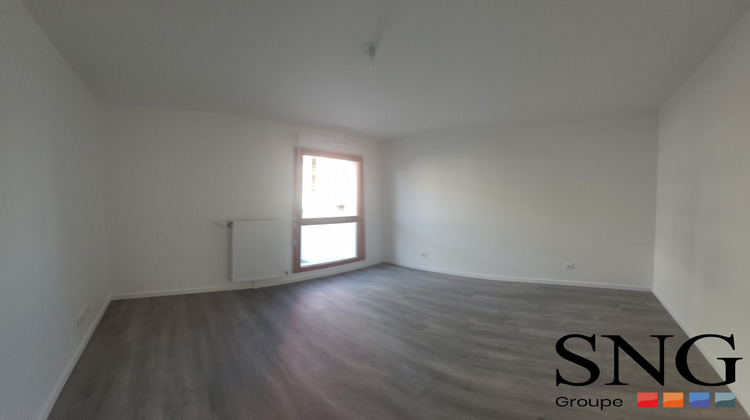 Ma-Cabane - Location Appartement Reims, 65 m²