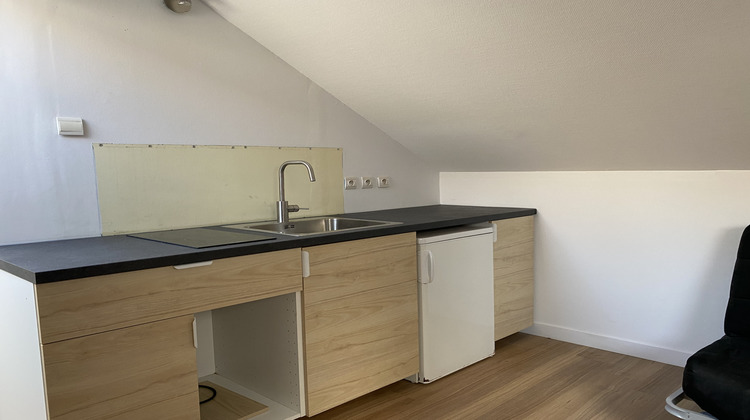 Ma-Cabane - Location Appartement Reims, 17 m²