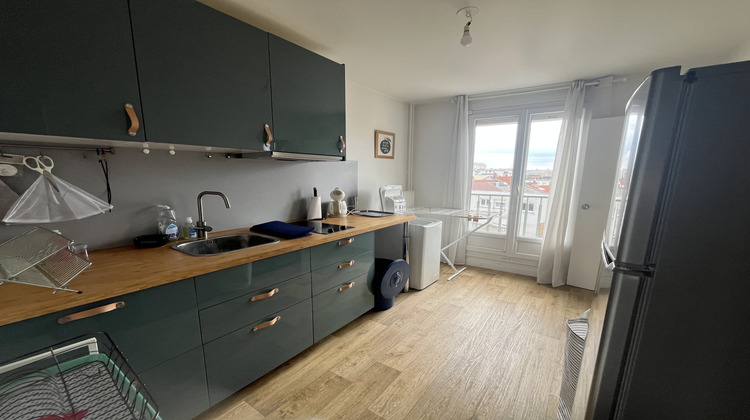 Ma-Cabane - Location Appartement Reims, 45 m²