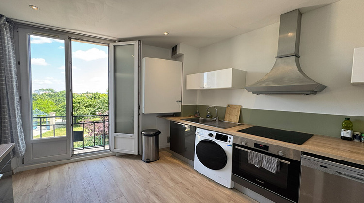 Ma-Cabane - Location Appartement REIMS, 89 m²