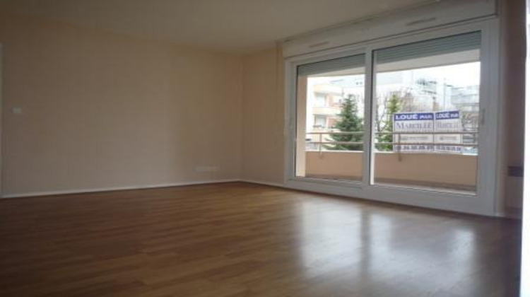 Ma-Cabane - Location Appartement Reims, 46 m²
