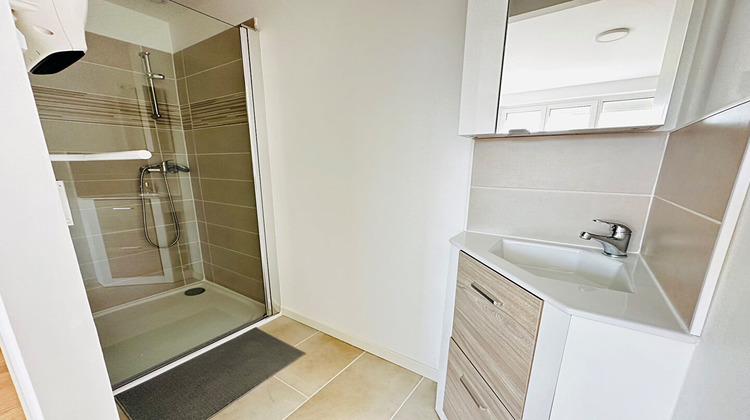 Ma-Cabane - Location Appartement REIMS, 71 m²