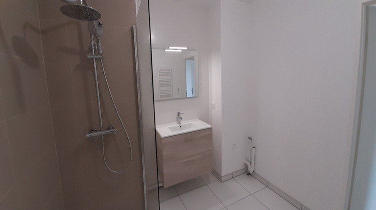 Ma-Cabane - Location Appartement Reims, 64 m²