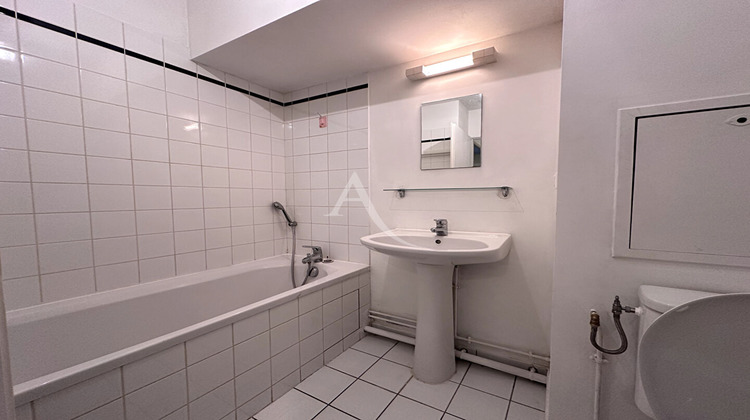 Ma-Cabane - Location Appartement REIMS, 24 m²