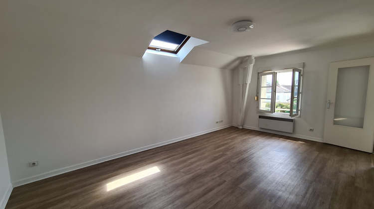Ma-Cabane - Location Appartement Reims, 35 m²