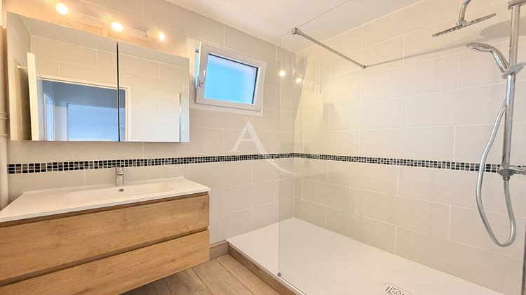 Ma-Cabane - Location Appartement REIMS, 59 m²