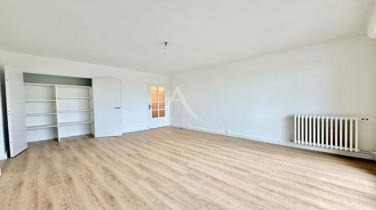 Ma-Cabane - Location Appartement REIMS, 59 m²