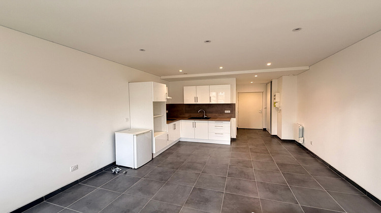 Ma-Cabane - Location Appartement REIMS, 26 m²