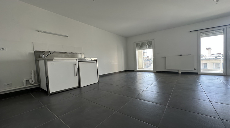 Ma-Cabane - Location Appartement REIMS, 33 m²