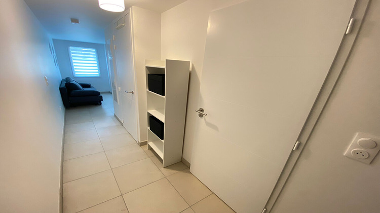 Ma-Cabane - Location Appartement REIMS, 20 m²