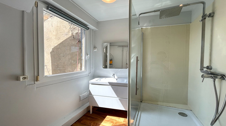 Ma-Cabane - Location Appartement REIMS, 54 m²