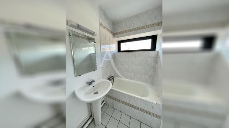 Ma-Cabane - Location Appartement REIMS, 17 m²