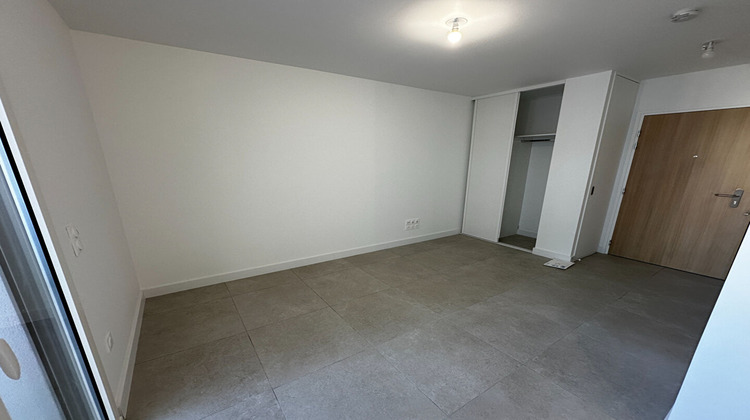 Ma-Cabane - Location Appartement REIMS, 21 m²