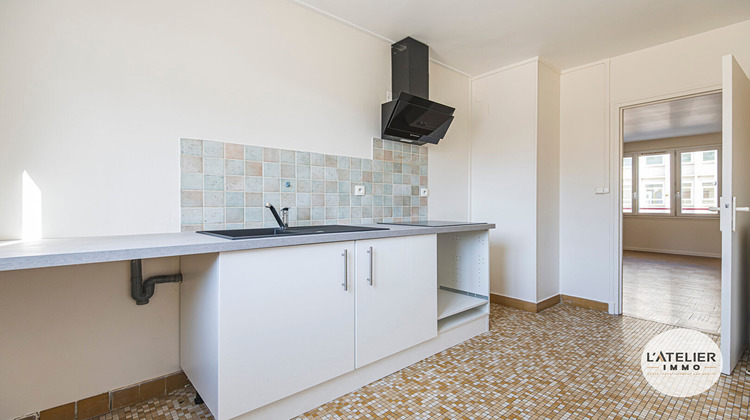 Ma-Cabane - Location Appartement REIMS, 47 m²