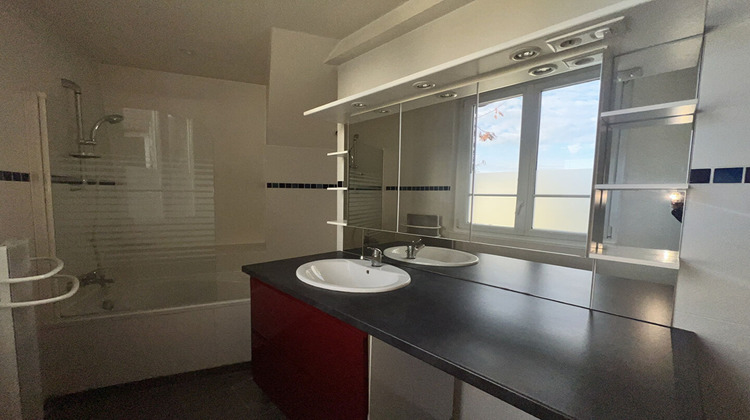 Ma-Cabane - Location Appartement REIMS, 67 m²