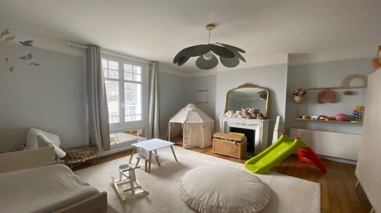 Ma-Cabane - Location Appartement REIMS, 107 m²