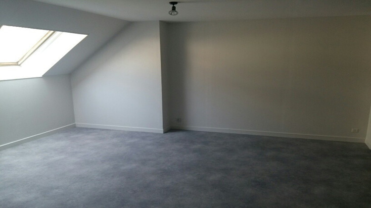 Ma-Cabane - Location Appartement REIMS, 40 m²